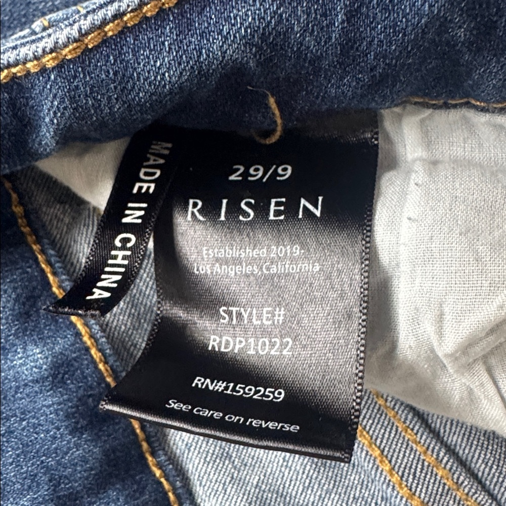 Distressed Blue Jeans - Picture 4 of 4